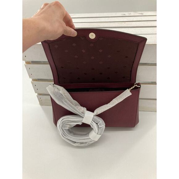 KATE SPADE, SMALL WINE SAFFIANO LEATHER CROSSBODY BAG - Picture 7 of 9